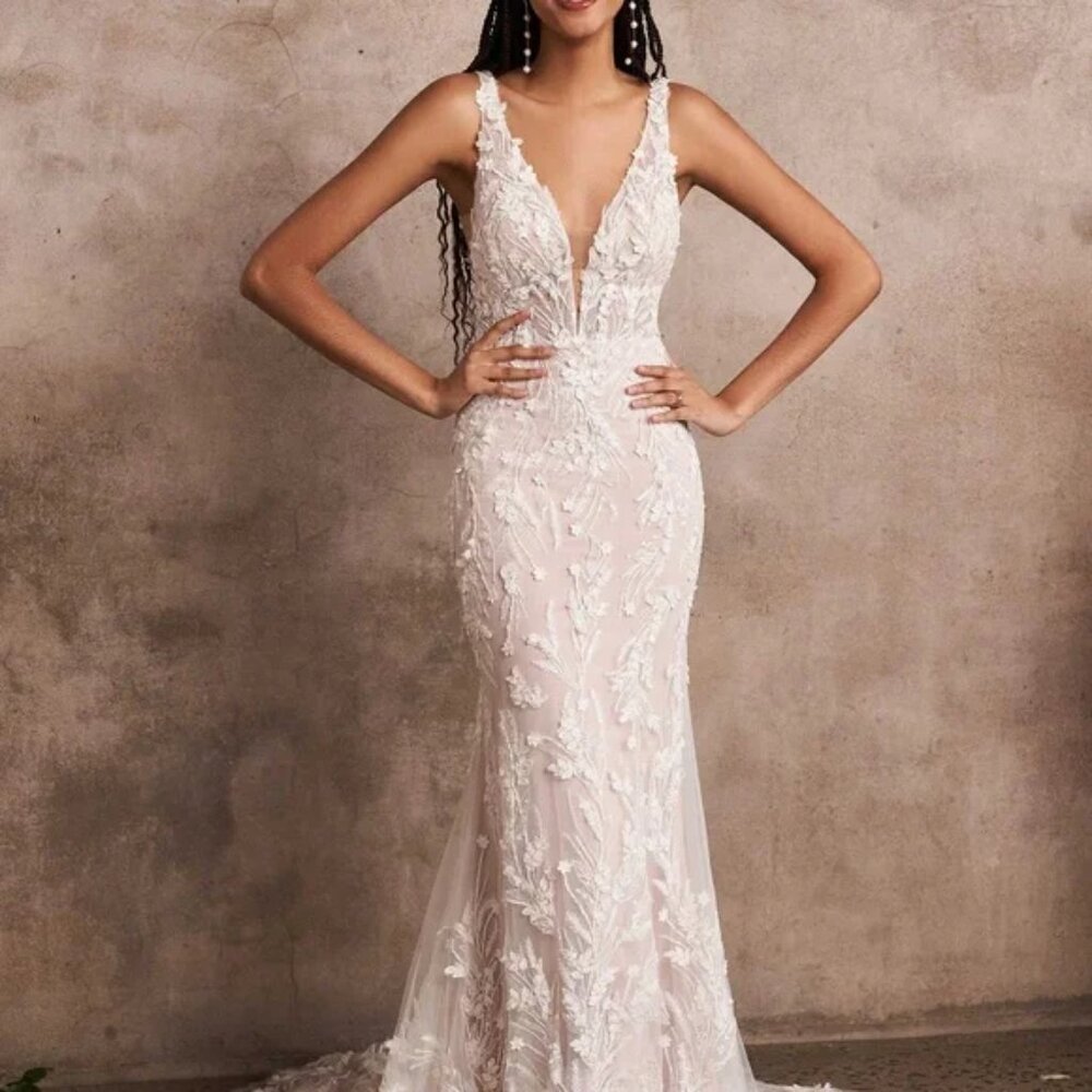 Lilian West Bridal Gown *New*,